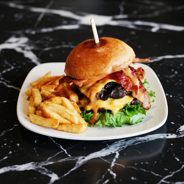 Sonora Burger.